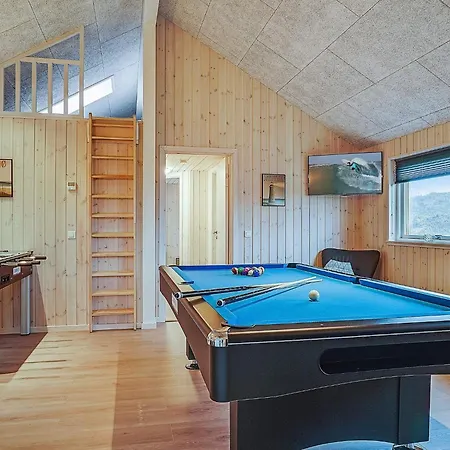 10 Person In Hasselberg Vakantiehuis