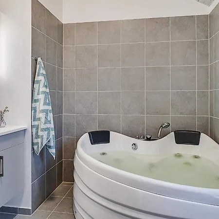 5 Star In Feriehus Kappeln