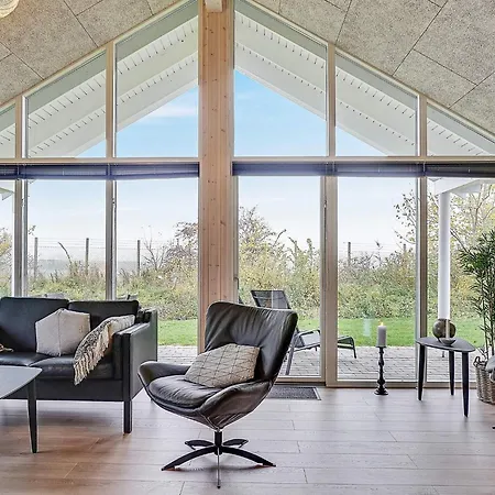 10 Person In Hasselberg