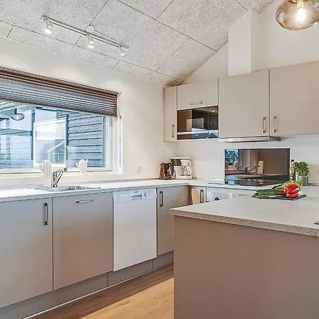 10 Person In Hasselberg Vakantiehuis *