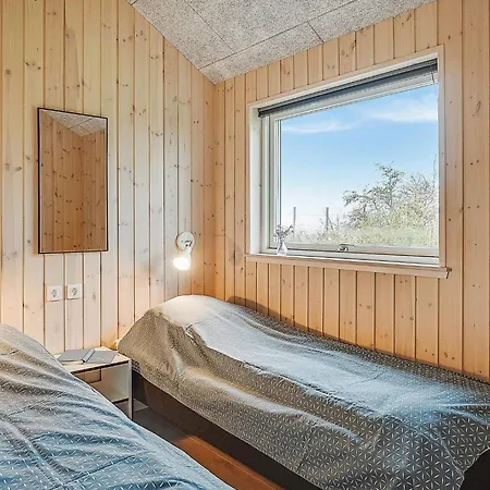 10 Person In Hasselberg Vakantiehuis