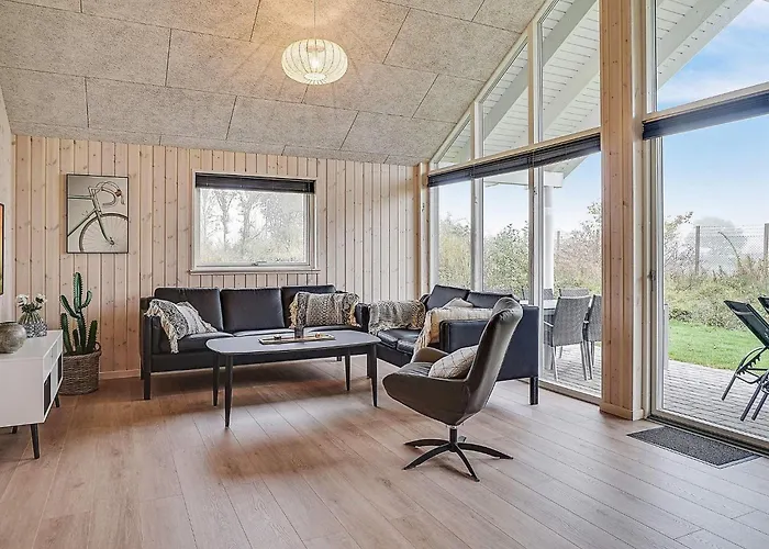 10 Person In Hasselberg Vakantiehuis *