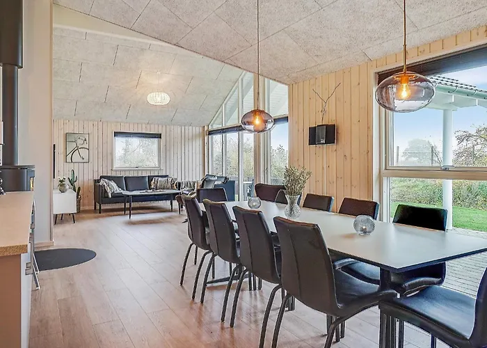 10 Person In Hasselberg *
